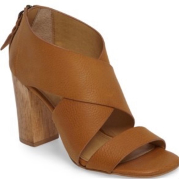 Splendid Shoes - Splendid Whiskey Danett Cross Strap Sandal Size 8
